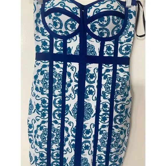 bebe | Dresses | Womens Bebe Xs Blue And White Printed Bustier Bandage Dress | Poshmark bebe | Dresses | Womens Bebe Xs Blue And White Printed Bustier Bandage Dress | Poshmark